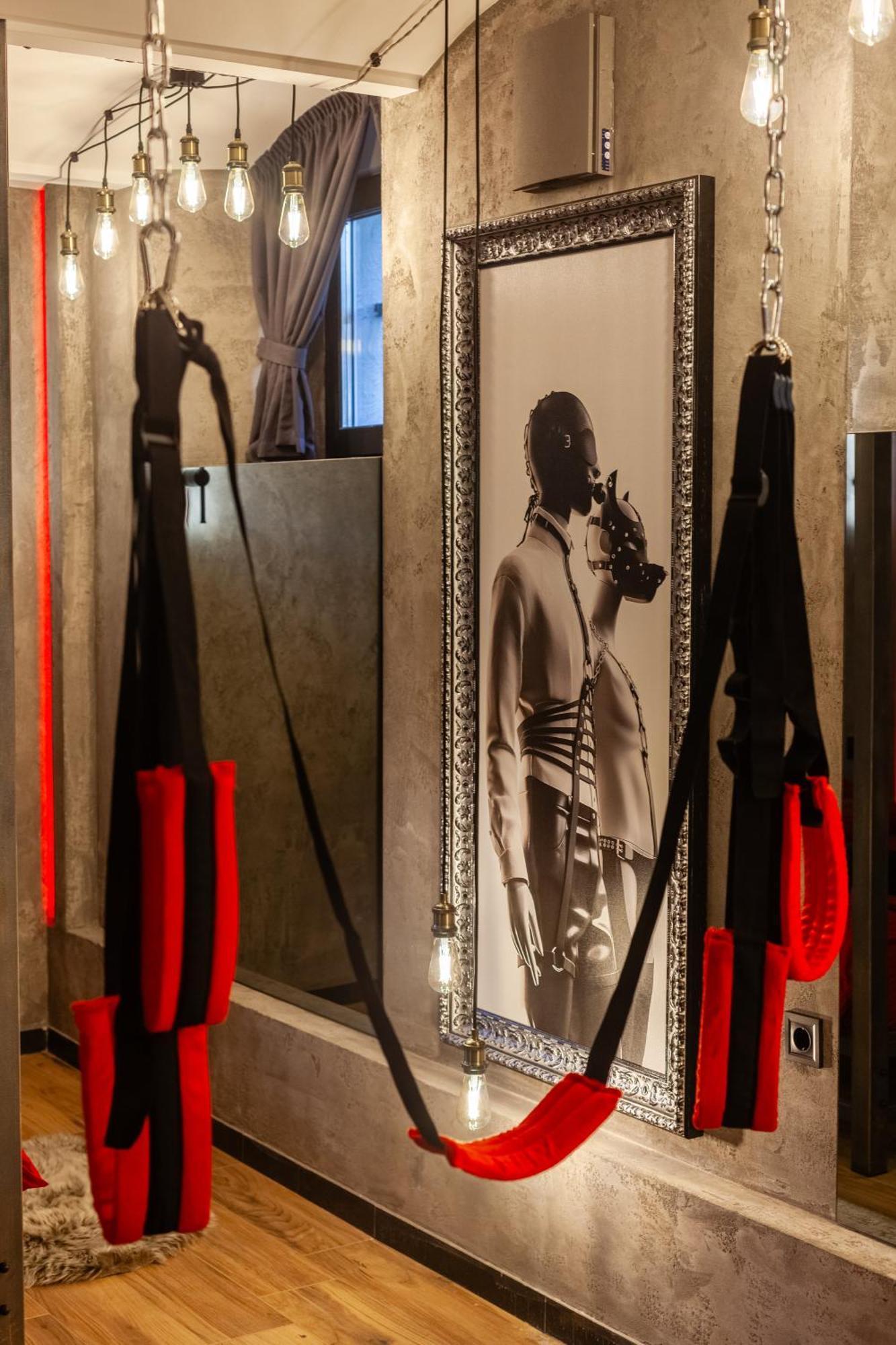 Royal Hot Jucuzzi Apartment Lviv Eksteriør bilde